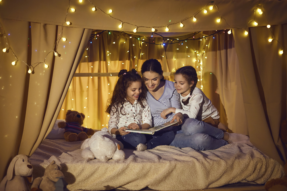 happy family reading a book insurance agency Lake Zurich, Illinois